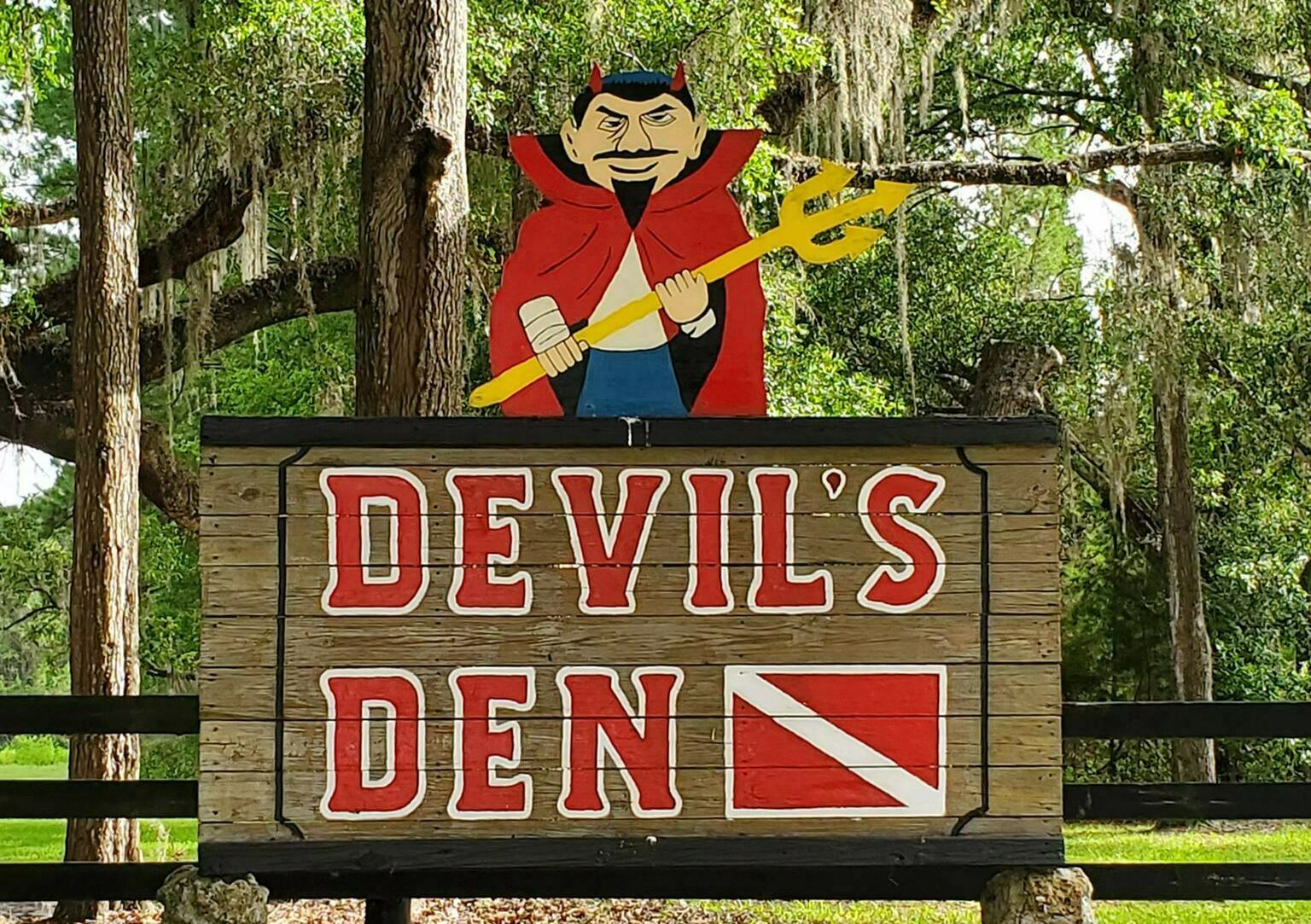 Devil's Den Prehistoric Spring