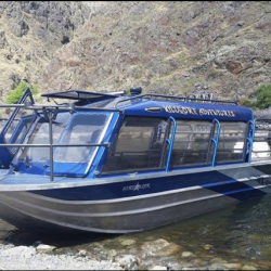 Hells Canyon Jet Boat Trips & Lodging